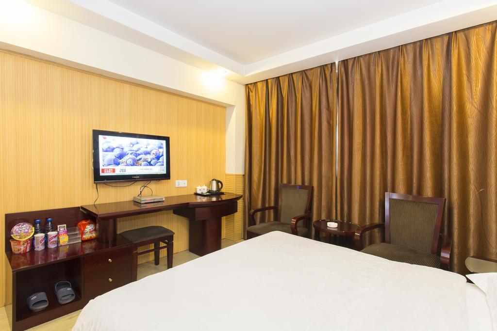 Kaiserdom Changsha West Bus Terminal Branch Rum bild